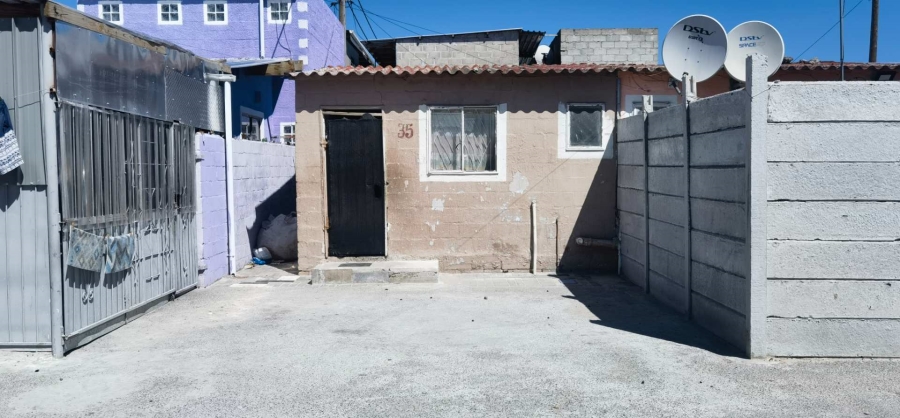 1 Bedroom Property for Sale in Delft Western Cape